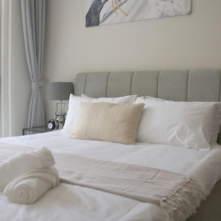 Vera Residences By Damac I 1Br Luxury Aparthotel Dubaj Zewnętrze zdjęcie